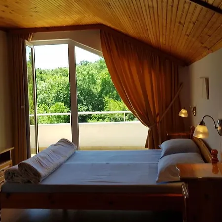 Vila Villa Velika